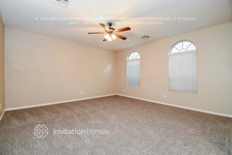 1404 S Ponderosa Dr in Gilbert, AZ - Building Photo - Building Photo