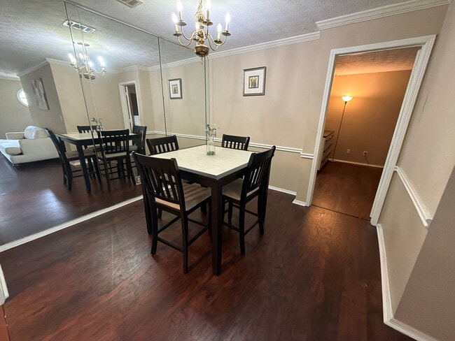 Room in Condo on Brockett Pl