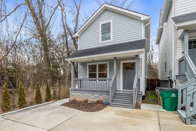 2436 24th Ave N in Nashville, TN - Building Photo - Building Photo