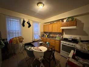 328 62nd St in West New York, NJ - Building Photo - Building Photo