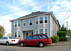 1314 N 36th St in Seattle, WA - Building Photo - Building Photo