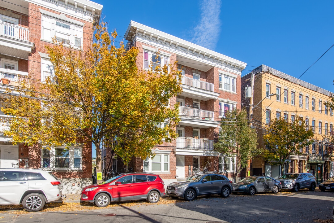 39-41 Harbor St in Salem, MA - Building Photo