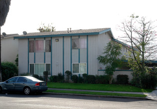 10842 Palma Vista Ave in Garden Grove, CA - Building Photo - Building Photo