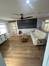 3114 Dupont St S in Gulfport, FL - Building Photo - Building Photo