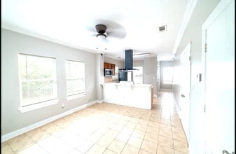 1526 Lake Calais Ct in Baton Rouge, LA - Building Photo - Building Photo