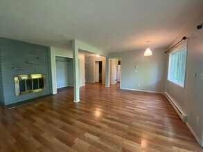 1105 Lincoln St in Oregon City, OR - Building Photo - Building Photo