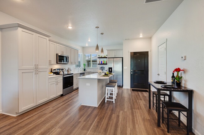 property at 1414 Mordyl Loop
