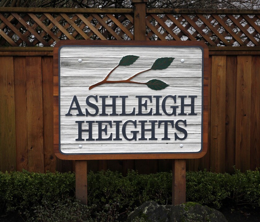 Ashleigh Heights in Vancouver, BC - Building Photo