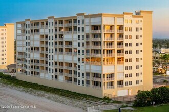 1025 Jimmy Buffett Mem Hwy in Satellite Beach, FL - Building Photo - Building Photo