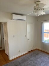 4707 Clark Ave, Unit 4707.5 in Long Beach, CA - Building Photo - Building Photo
