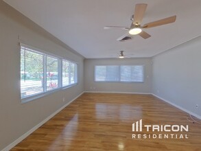 10719 Cherokee Dr in St. Petersburg, FL - Building Photo - Building Photo