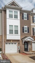 43688 Winterberry Wy in California, MD - Building Photo