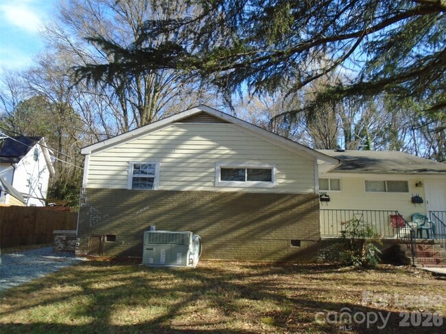property at 1842 Academy St