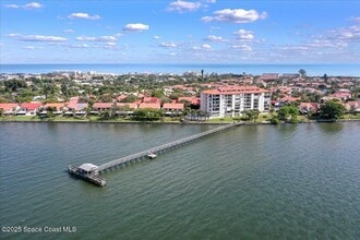 3220 River Villa Way in Melbourne Beach, FL - Building Photo - Building Photo
