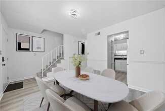 6615 Sienna Ct in Norcross, GA - Building Photo - Building Photo