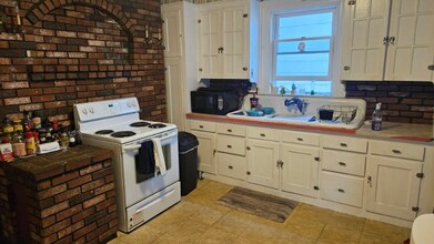 243 Main St in Auburn, ME - Building Photo - Building Photo