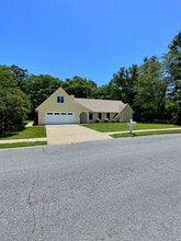 118 Linnet Dr in Ocean Springs, MS - Building Photo - Building Photo