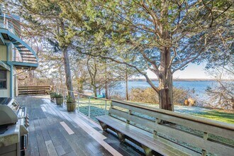 11 Ingall's Rd in East Hampton, NY - Building Photo - Building Photo