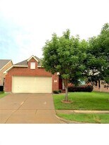 3016 Hidden Meadow Ln in Princeton, TX - Building Photo