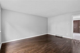 251 Baird St in Rochester, NY - Building Photo - Building Photo