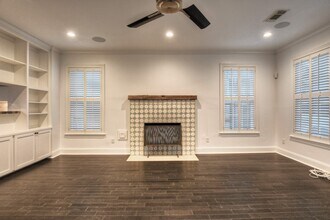 5912 Auden St in Houston, TX - Building Photo - Building Photo