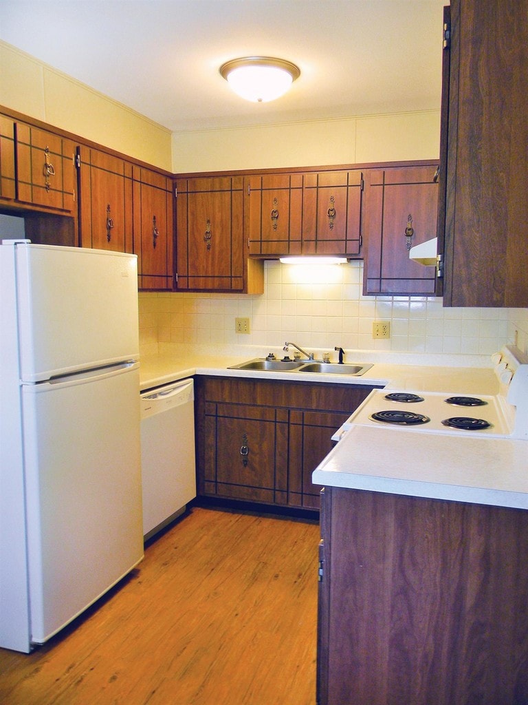 Cambridge Manor Apartments Herrin, IL Apartments For Rent