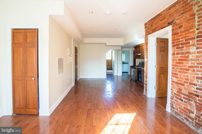 property at 1836 E Passyunk Ave