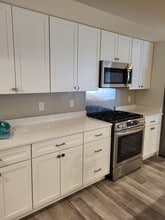 Northwood Patio Homes in East Syracuse, NY - Foto de edificio - Building Photo