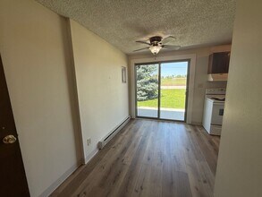 516 W 42nd St in Scottsbluff, NE - Building Photo - Building Photo