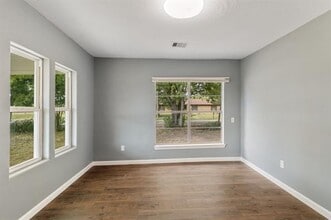 711 Jefferson St in Teague, TX - Building Photo - Building Photo