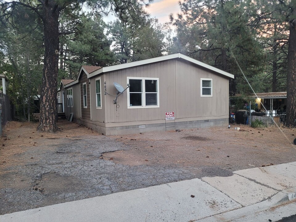 4432 E Winter Dr in Flagstaff, AZ - Building Photo