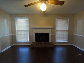 705 Heritage Square Dr in Nashville, TN - Building Photo - Building Photo