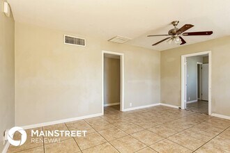 2325 W Pinchot Ave in Phoenix, AZ - Building Photo - Building Photo