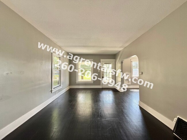418 Rose Ln in Fort Wayne, IN - Building Photo - Building Photo