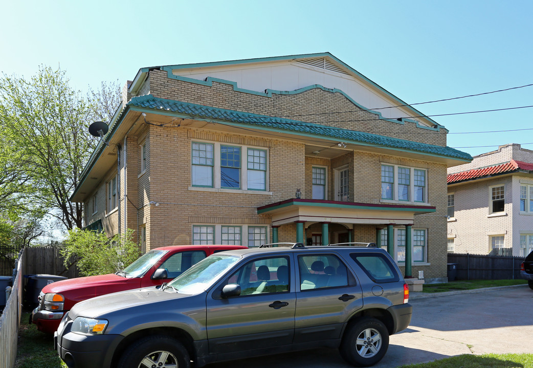 4306 Gaston Ave in Dallas, TX - Building Photo