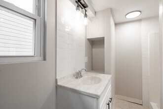19 Loring Rd, Unit 2 in Revere, MA - Building Photo - Building Photo
