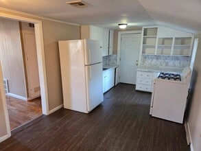 1224 Delaware in Perry, OK - Building Photo - Building Photo