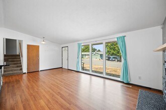 14406 E 7th Ave in Spokane Valley, WA - Building Photo - Building Photo
