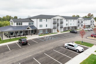 Flats on 10th in Jeffersonville, IN - Building Photo - Building Photo
