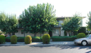 1591 Bellomy St in Santa Clara, CA - Building Photo - Building Photo