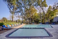 Bend at Oak Forest photo'