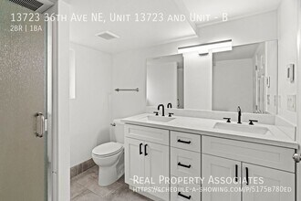 13723 36th Ave NE in Seattle, WA - Building Photo - Building Photo