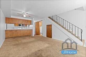 Fern Hill Apartments in Portland, OR - Building Photo - Building Photo