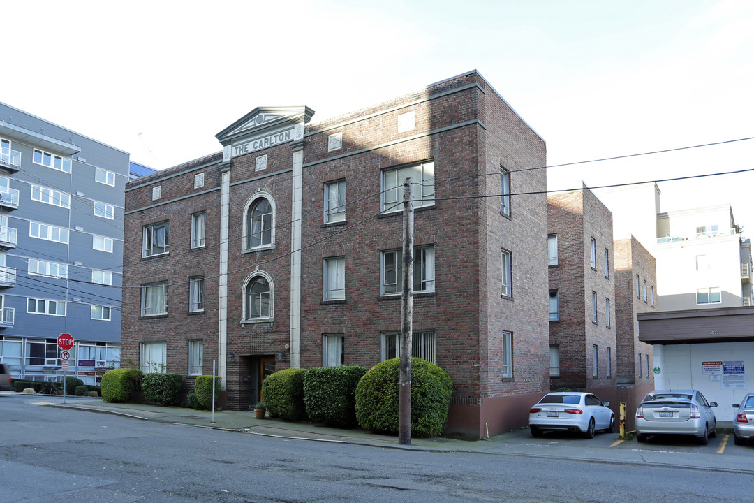 The Carlton Apartments in Seattle, WA - Building Photo