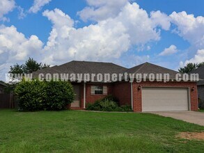 910 Wineberry Rd in Conway, AR - Building Photo - Building Photo