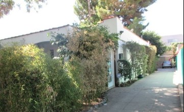 1243 N Formosa Ave in West Hollywood, CA - Building Photo - Building Photo