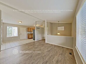 17032 E Wagontrail Pkwy in Aurora, CO - Foto de edificio - Building Photo