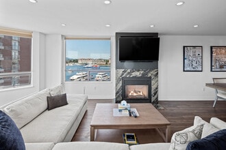 630 Montreal St in Victoria, BC - Building Photo - Building Photo