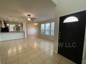 3849 Irish Setter Dr in Fort Worth, TX - Building Photo - Building Photo