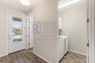 3689 Divot Ln in Sarasota, FL - Building Photo - Building Photo